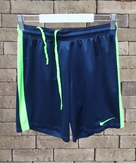 Kraťasy Nike vel M