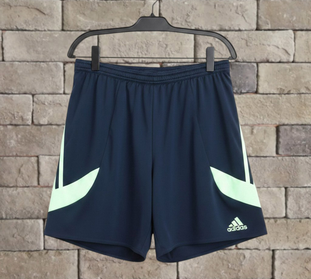 Kraťasy Adidas vel L
