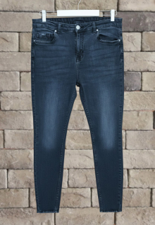 Džíny Janina vel 40