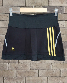 Sukně s podšitými kraťasy Adidas vel 34